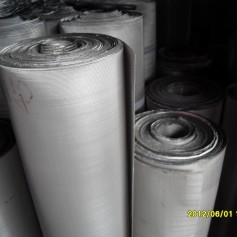 Khả năng chịu mài mòn của lưới lọc inox khử nước bột giấy ?